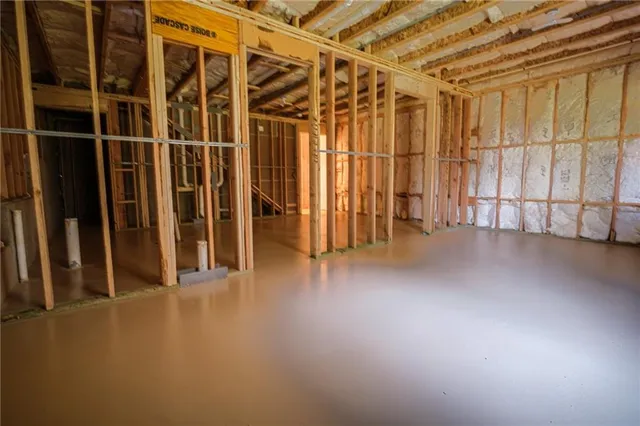 a view of utility room