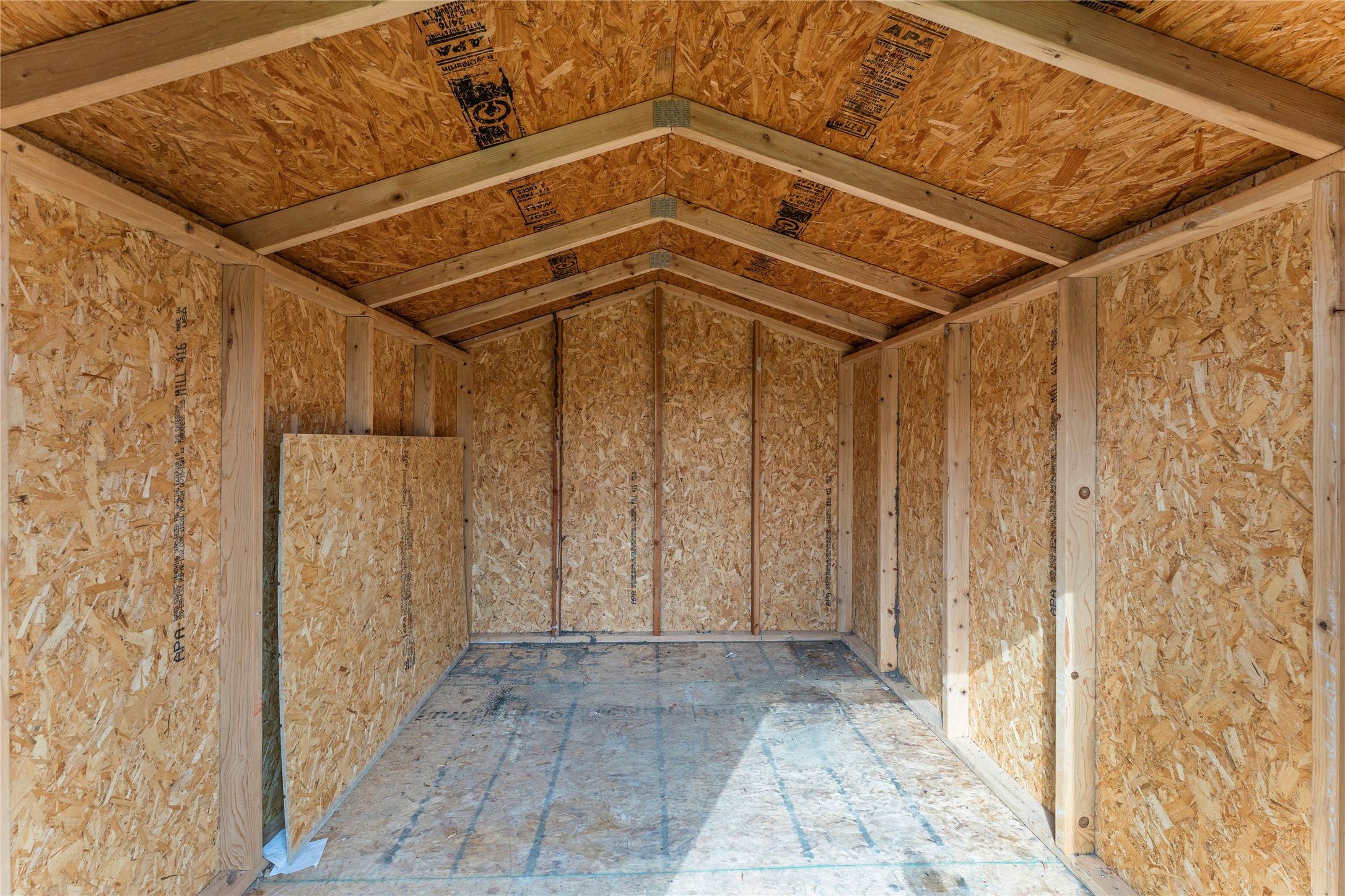 1506 Leadenhall Circle Channelview, TX 77530 - Photo 30 of 34 a view of a garage