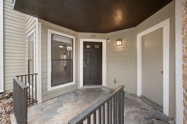 a view of entryway