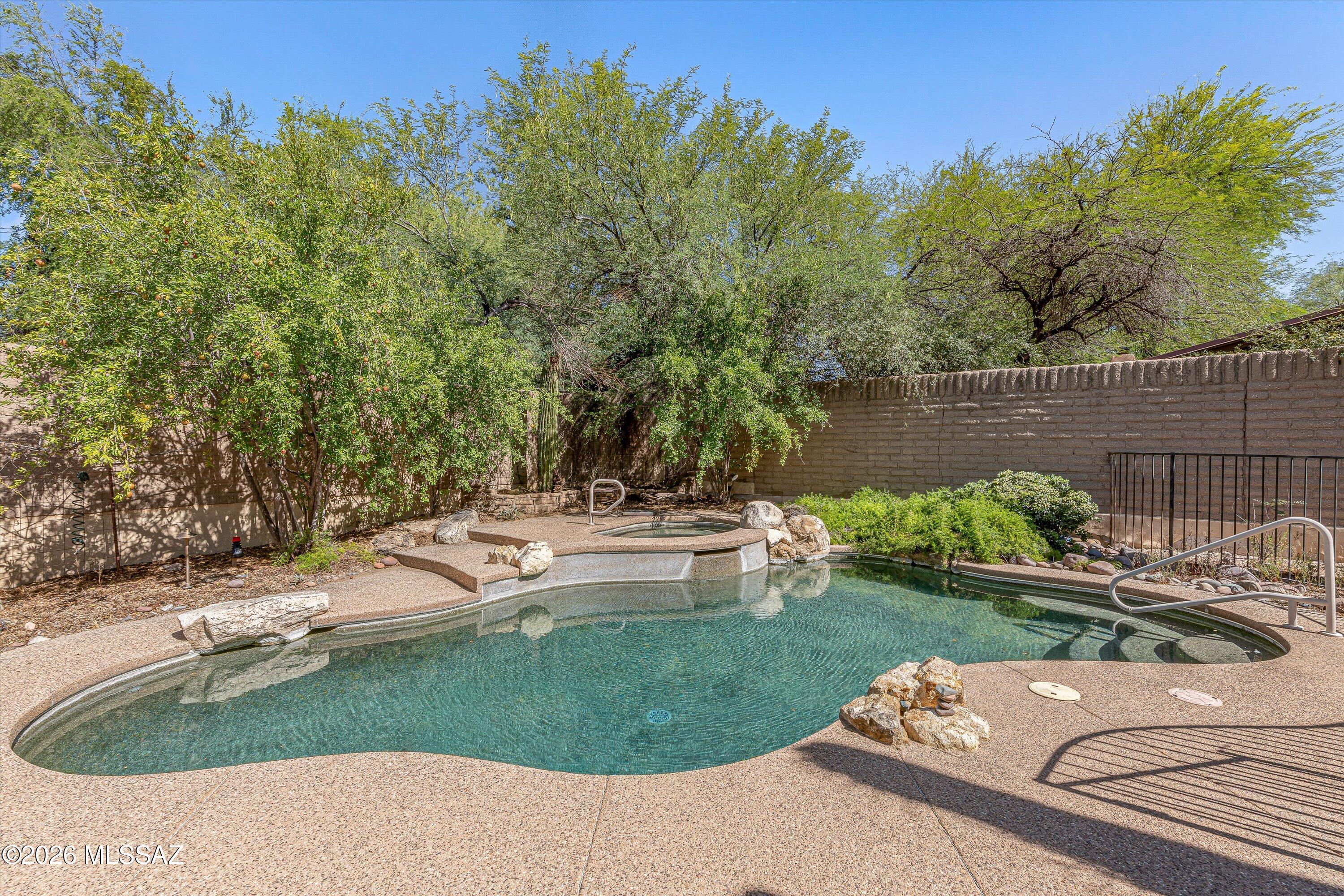 2940 North Santa Rosa Place Tucson, AZ 85712 - Photo 36 of 45