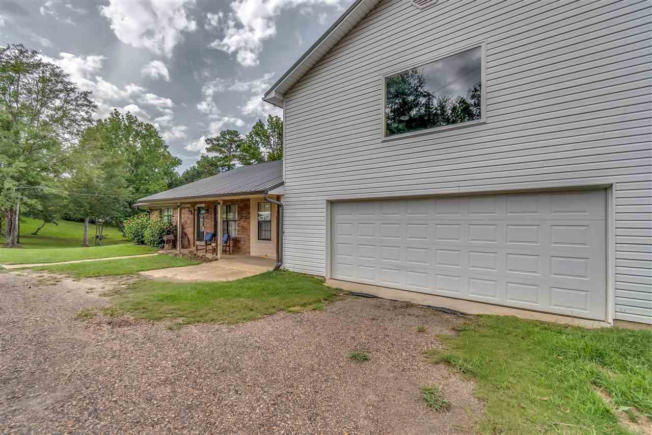 1723 Monterey Road Florence, MS 39073 - Photo 4 of 50 Photo 4