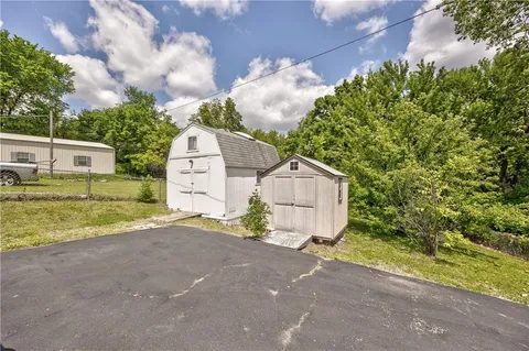 $225,000 | 12212 East 32nd Street South, Independence, MO 64052