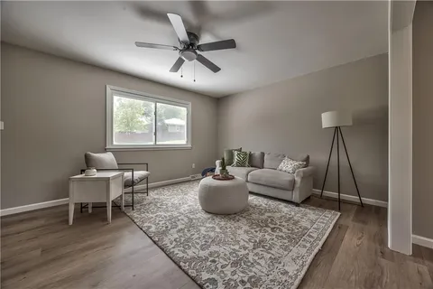 $225,000 | 12212 East 32nd Street South, Independence, MO 64052