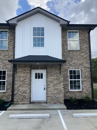 $995 | 914 Peachers Mill Road, Unit A, Clarksville, TN 37042