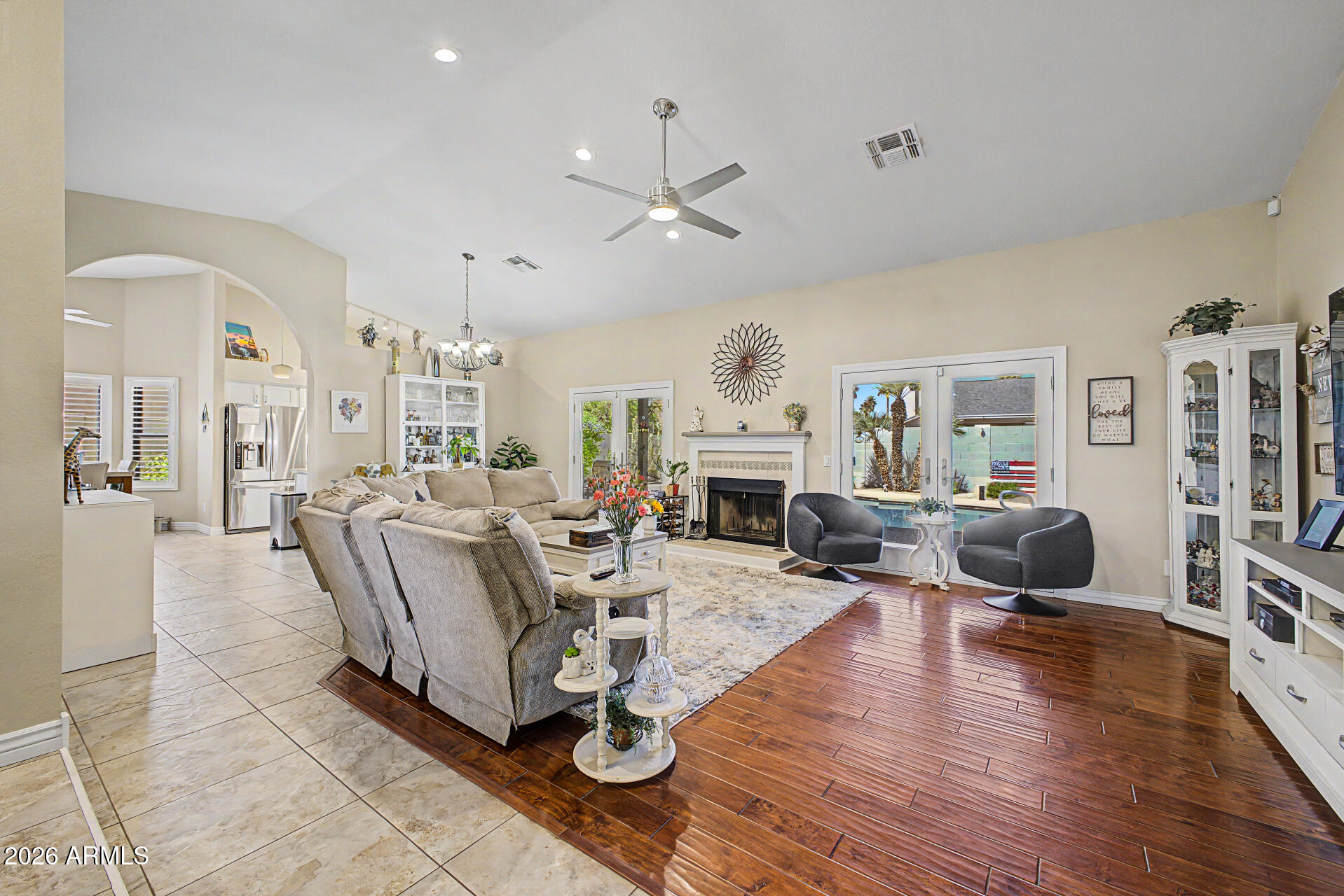 816 East Grandview Road Phoenix, AZ 85022 - Photo 13 of 36 Gallery Image 13