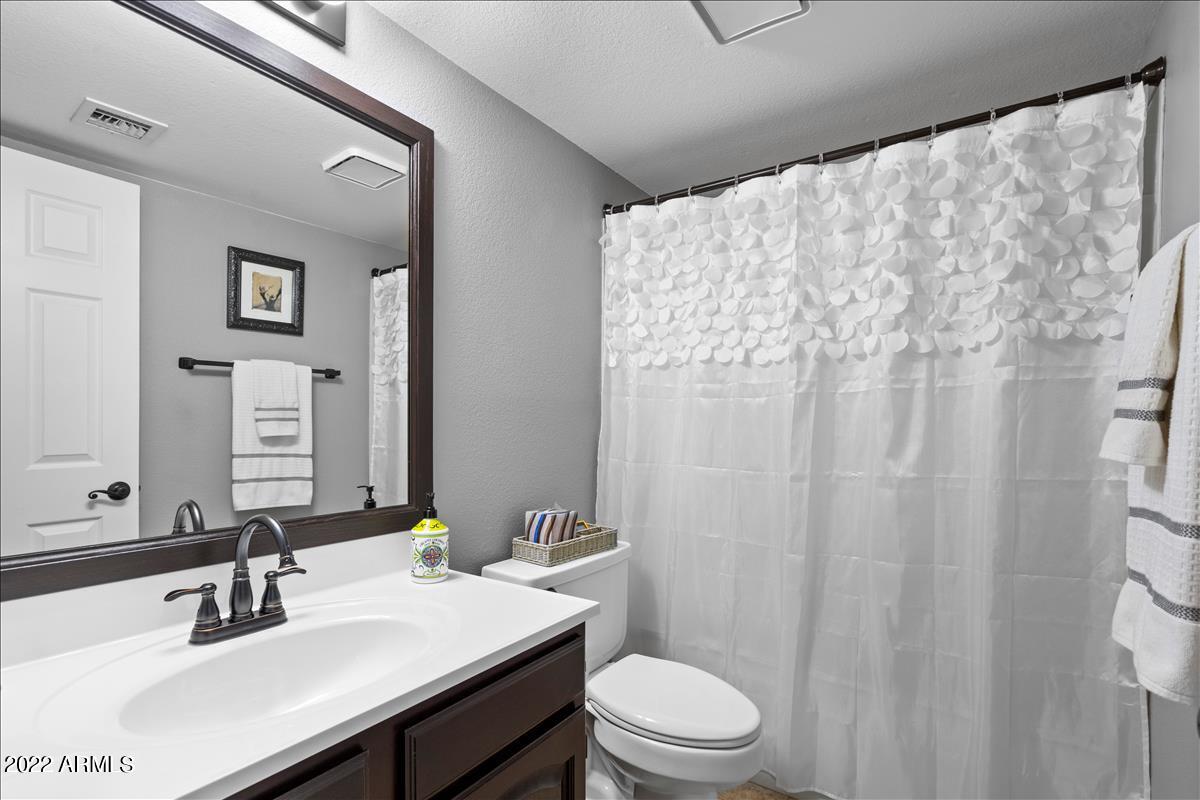 5612 East Marilyn Road Scottsdale, AZ 85254 - Photo 12 of 21 Bathroom (2)