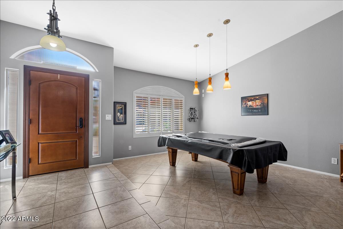 5612 East Marilyn Road Scottsdale, AZ 85254 - Photo 2 of 21 Entryway