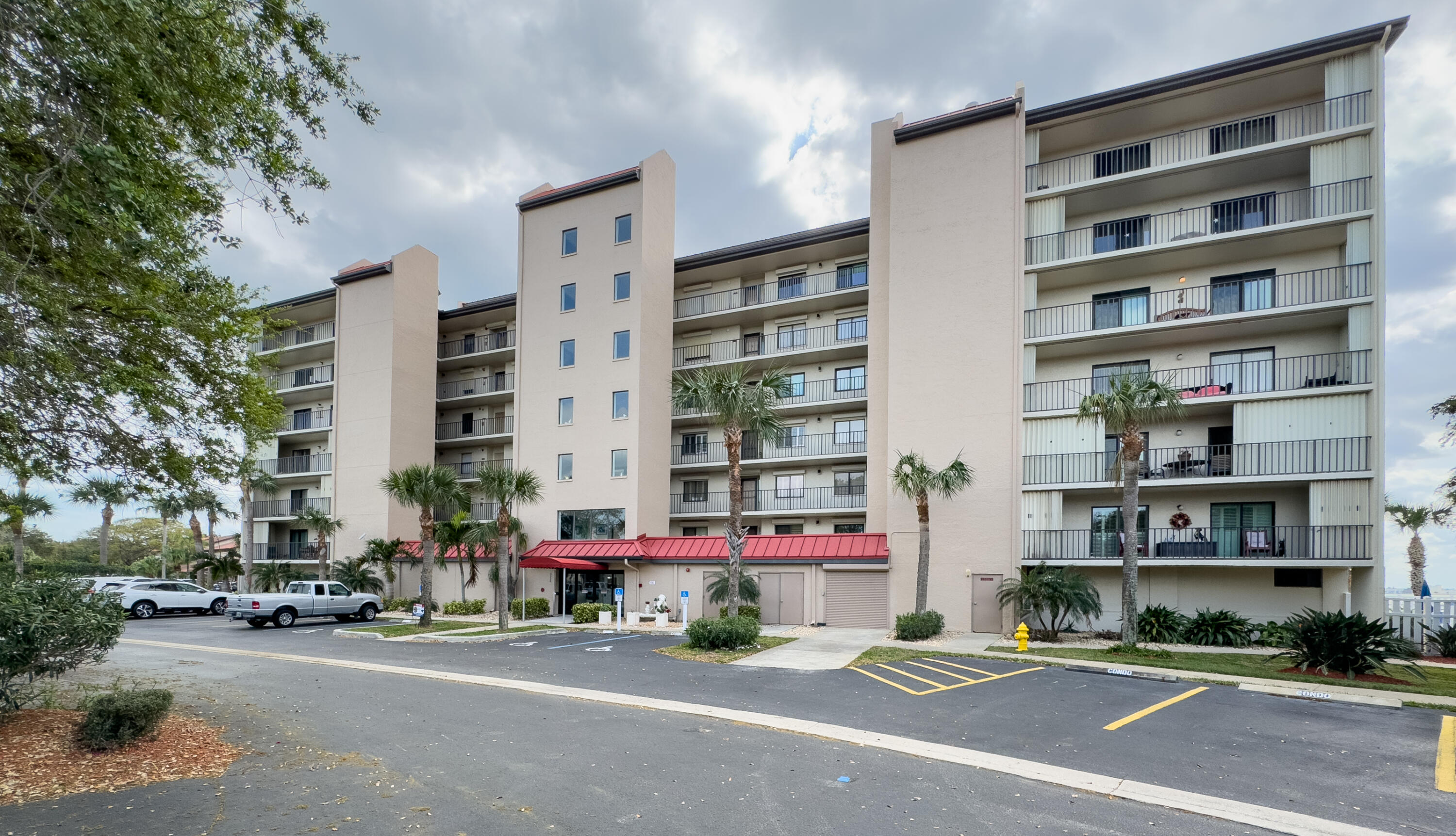 3220 River Villa Way, Unit 141 Melbourne Beach, FL 32951 - Photo 53 of 79 JCP_LLC5972