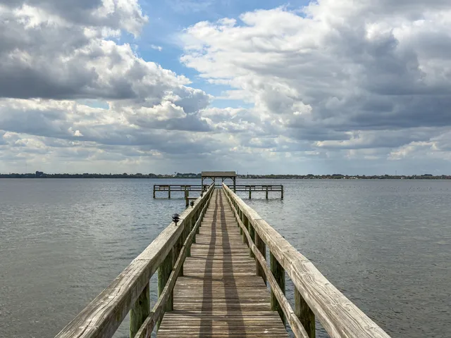 $2,900 | 3220 River Villa Way, Unit 141, Melbourne Beach, FL 32951