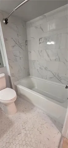 $1,700 | 1840 Florida Club Circle, Unit 5206, Naples, FL 34112