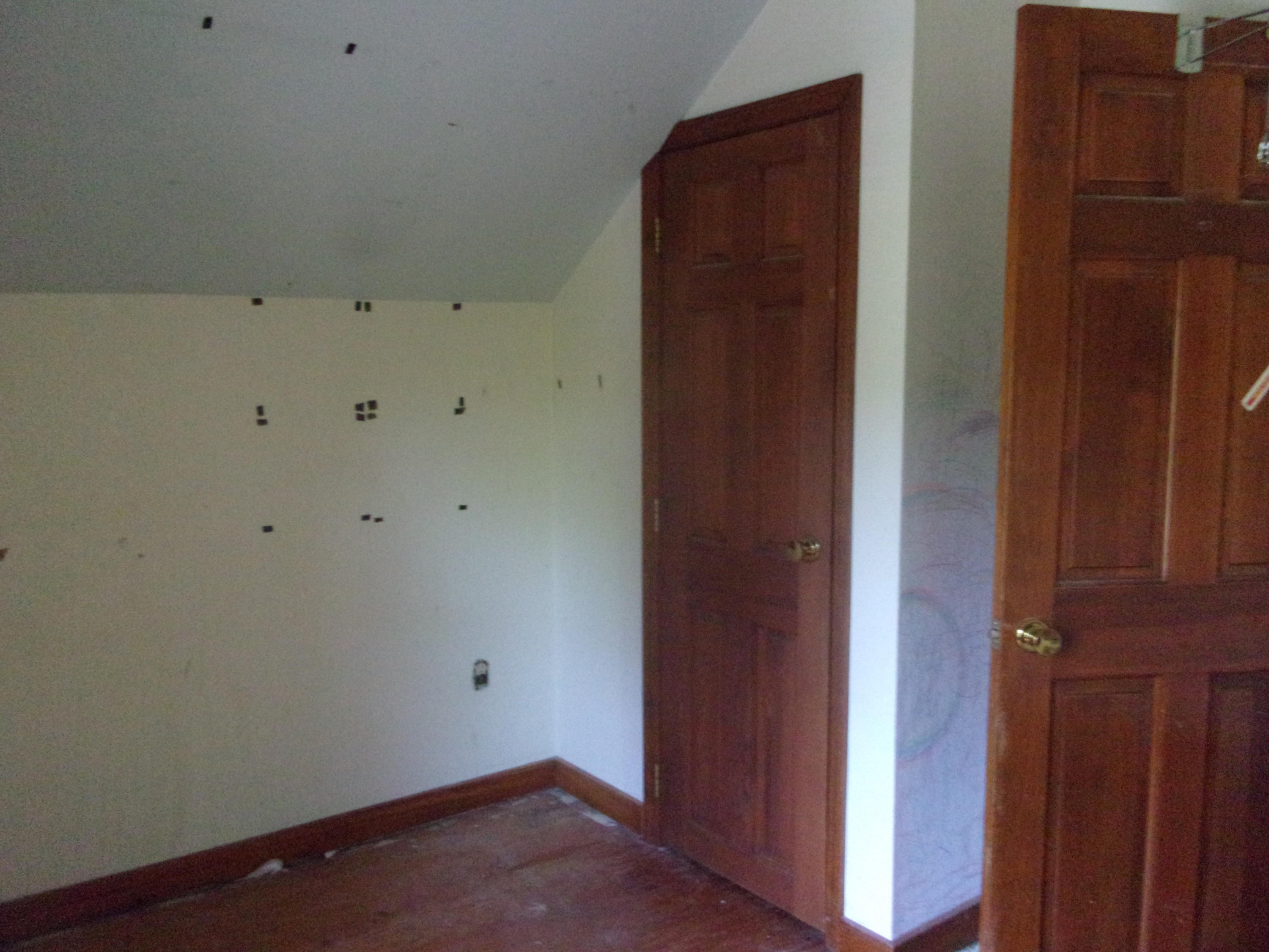 536 Sinking Springs Road Clinton, TN 37716 - Photo 8 of 14 100_0359