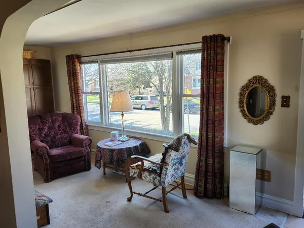 $499,900 | 6093 North Naples Avenue, Chicago, IL 60631