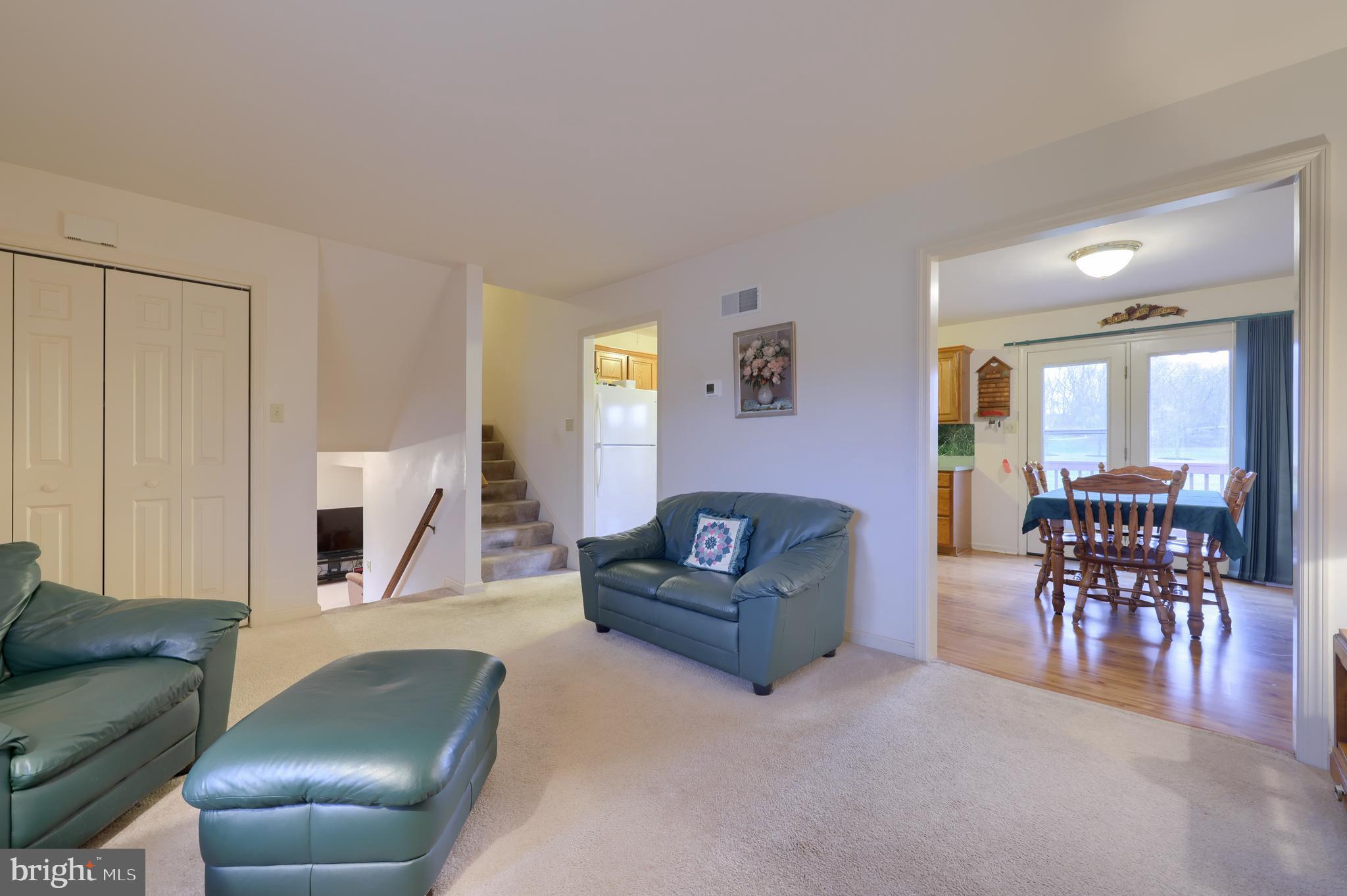 125 Retherford Drive Bainbridge, PA 17502 - Photo 5 of 31 Gallery Image 5