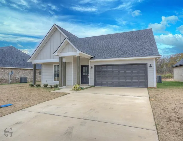 $284,115 | 5049 Falcon Bay Drive, Shreveport, LA 71107