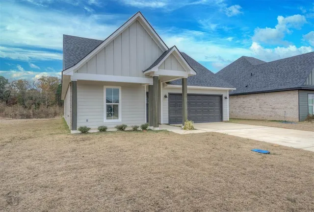 $284,115 | 5049 Falcon Bay Drive, Shreveport, LA 71107