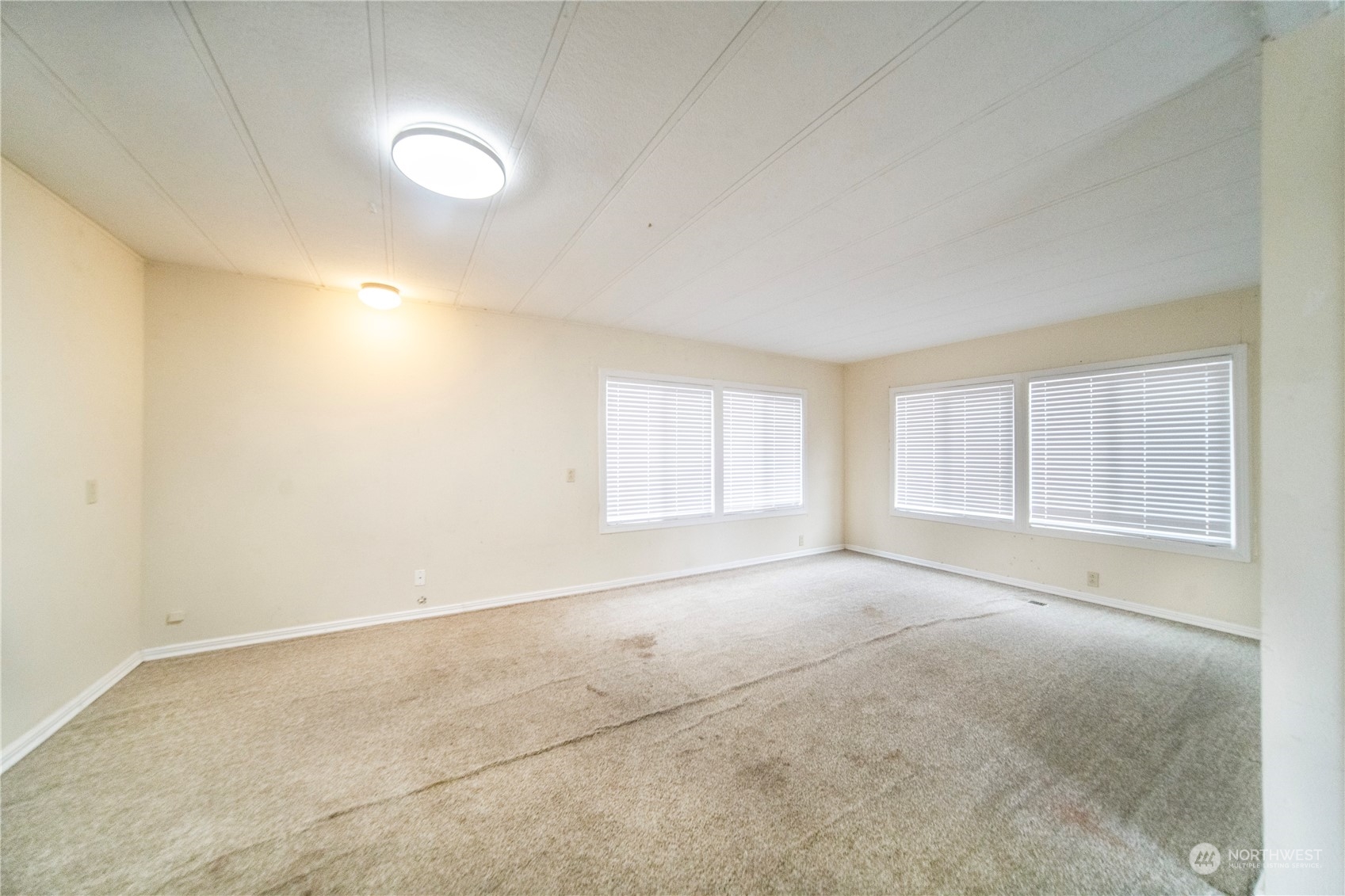 318 169th Street Southeast Bothell, WA 98012 - Photo 7 of 14 Gallery Image 7