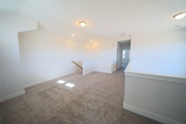 $1,995 | 162 Elisha Drive, Liberty Hill, TX 78642