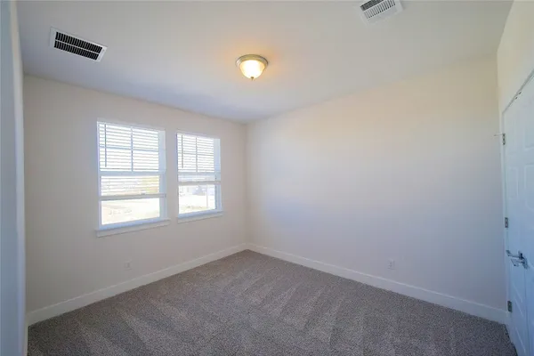 $1,995 | 162 Elisha Drive, Liberty Hill, TX 78642