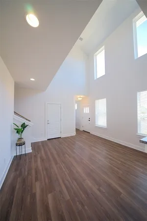 $1,995 | 162 Elisha Drive, Liberty Hill, TX 78642