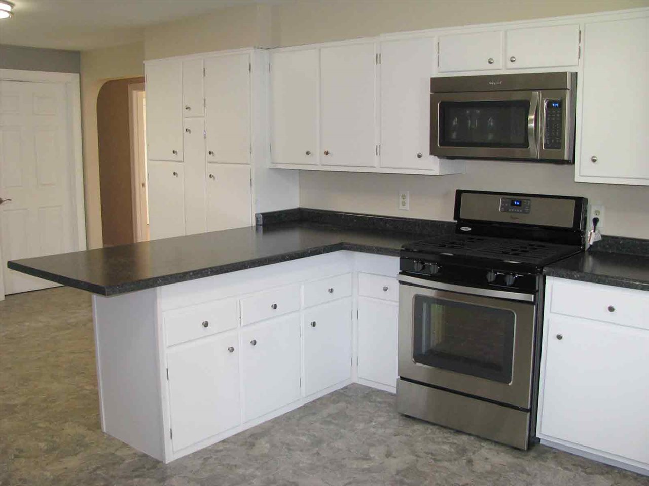 210 Worth Road Auburn, IN 46706 - Photo 11 of 30 Gallery Image 11