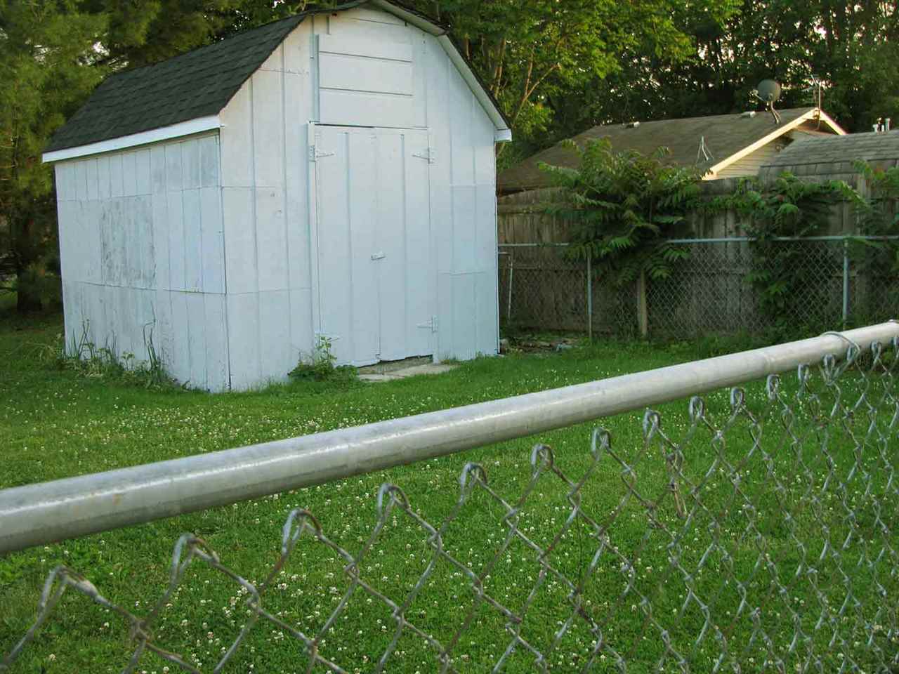 210 Worth Road Auburn, IN 46706 - Photo 29 of 30 Gallery Image 29