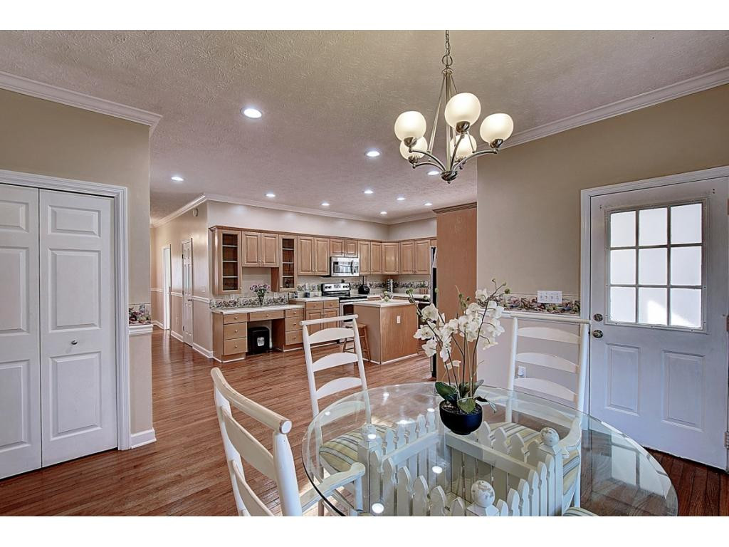 1003 Mitchell Road Kingsport, TN 37663 - Photo 16 of 36 Photo 16