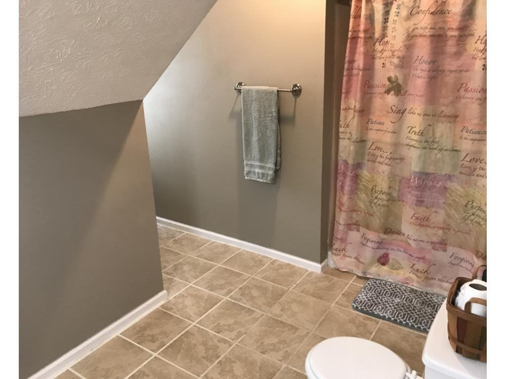 1003 Mitchell Road Kingsport, TN 37663 - Photo 22 of 36 Photo 22