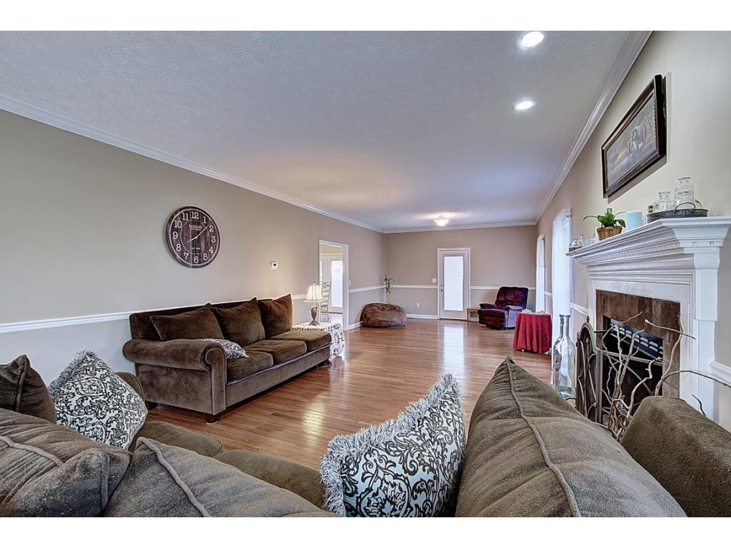 1003 Mitchell Road Kingsport, TN 37663 - Photo 10 of 36 Photo 10