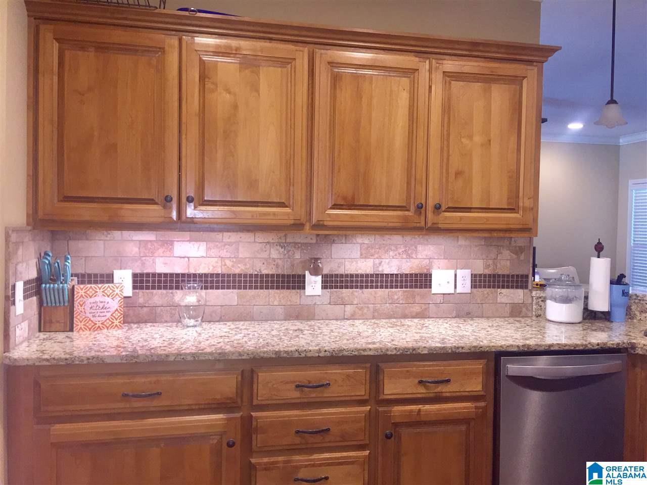 9678 Ridge Way Kimberly, AL 35091 - Photo 10 of 42