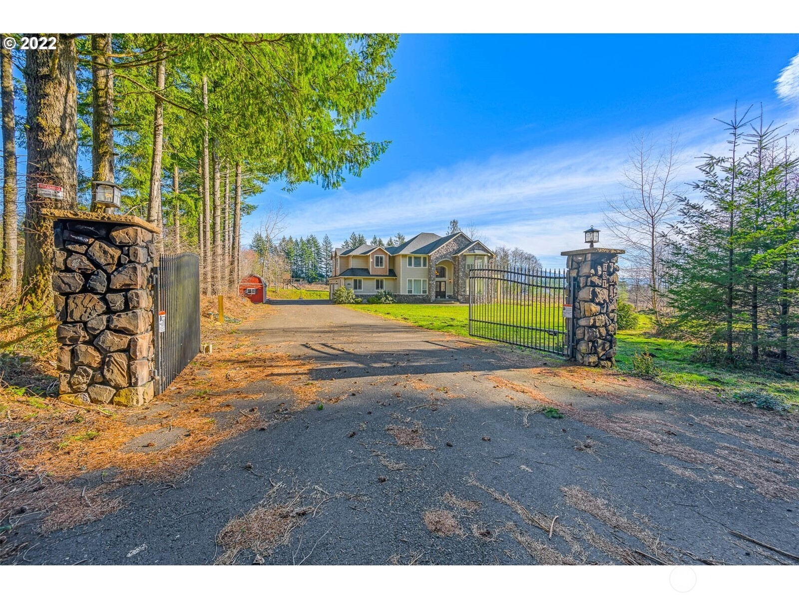 381 Panda Road Washougal, WA 98671 - Photo 2 of 31