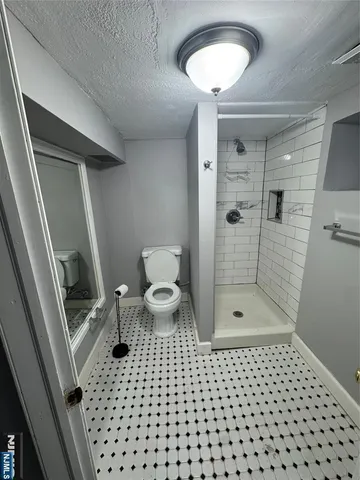 $2,850 | 66 Ella Street, Bloomfield, NJ 07003