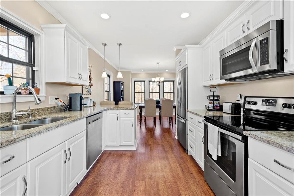 114 Klir Road Pittsburgh, PA 15209 - Photo 11 of 25