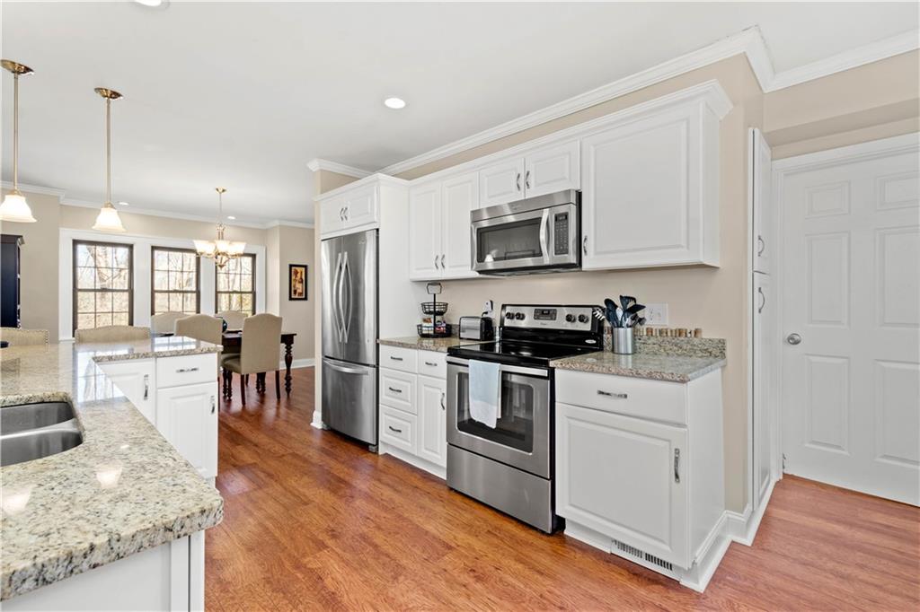114 Klir Road Pittsburgh, PA 15209 - Photo 12 of 25