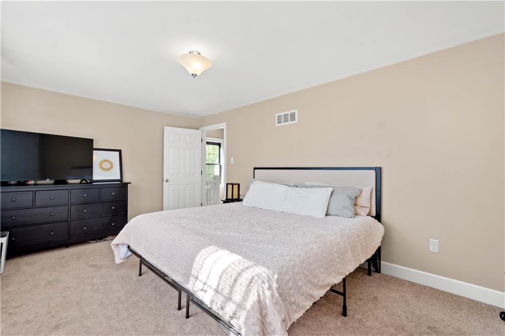 114 Klir Road Pittsburgh, PA 15209 - Photo 14 of 25