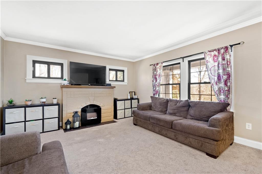 114 Klir Road Pittsburgh, PA 15209 - Photo 6 of 25
