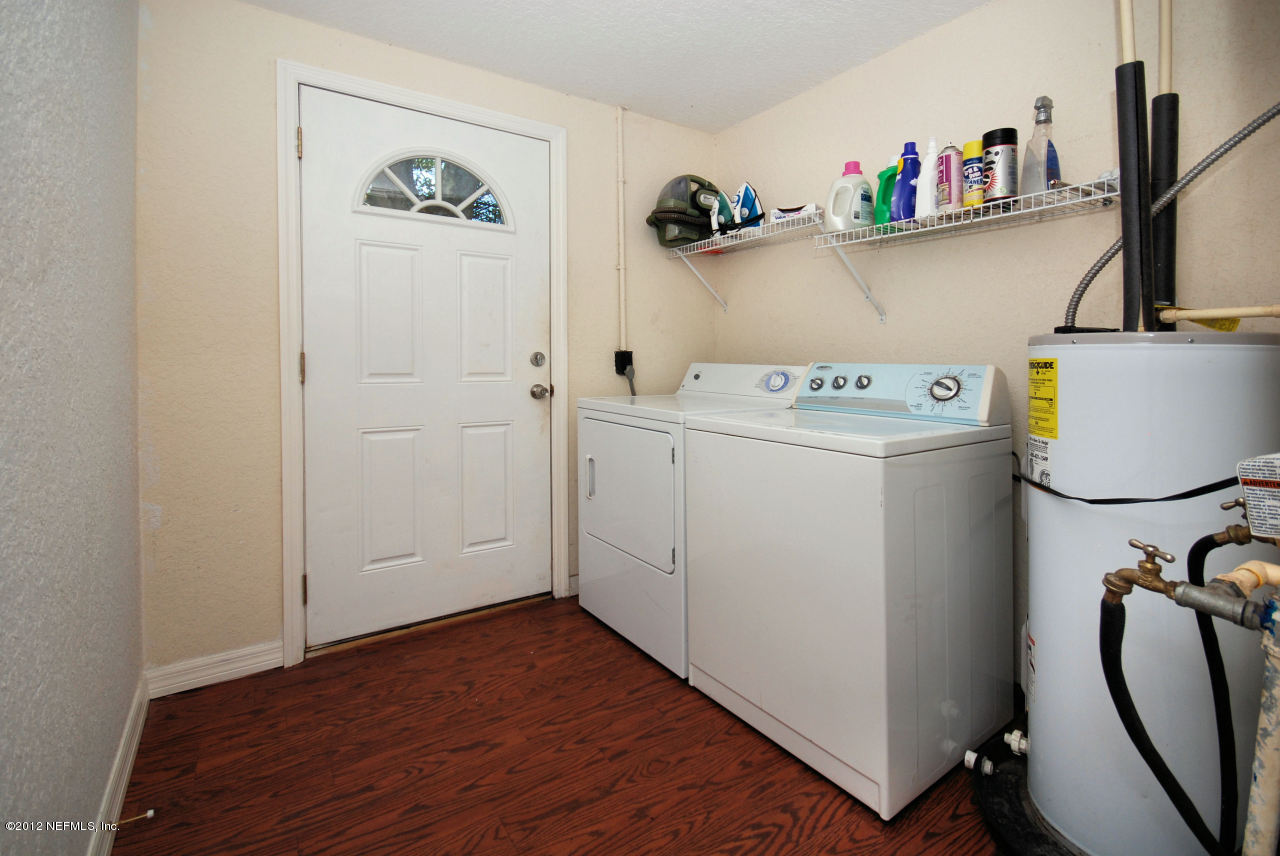 10460 Ebbitt Road Jacksonville, FL 32246 - Photo 9 of 11 inside laundry room