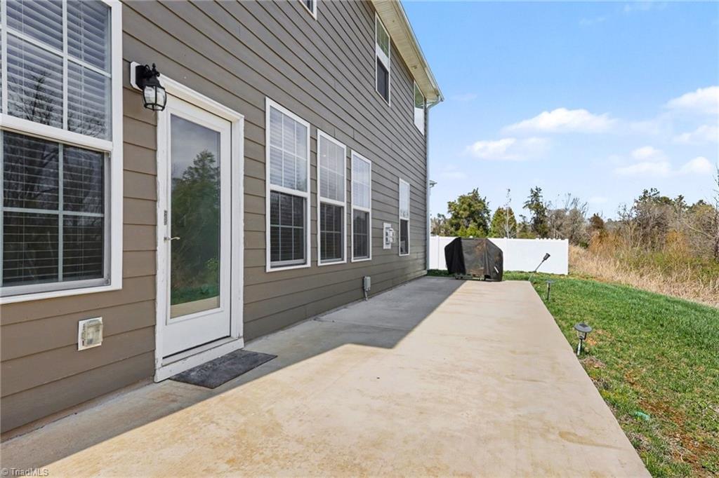 4290 Pelican Street High Point, NC 27265 - Photo 36 of 38