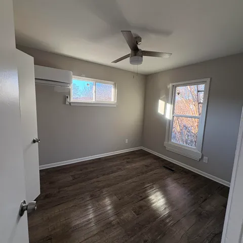 $1,100 | 2111 East 5th Street, Unit A, Chattanooga, TN 37404