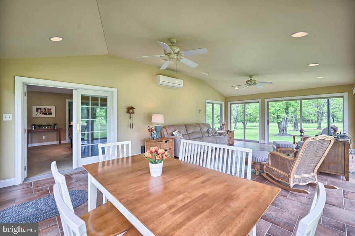 1064 Slotter Road Perkasie, PA 18944 - Photo 23 of 51