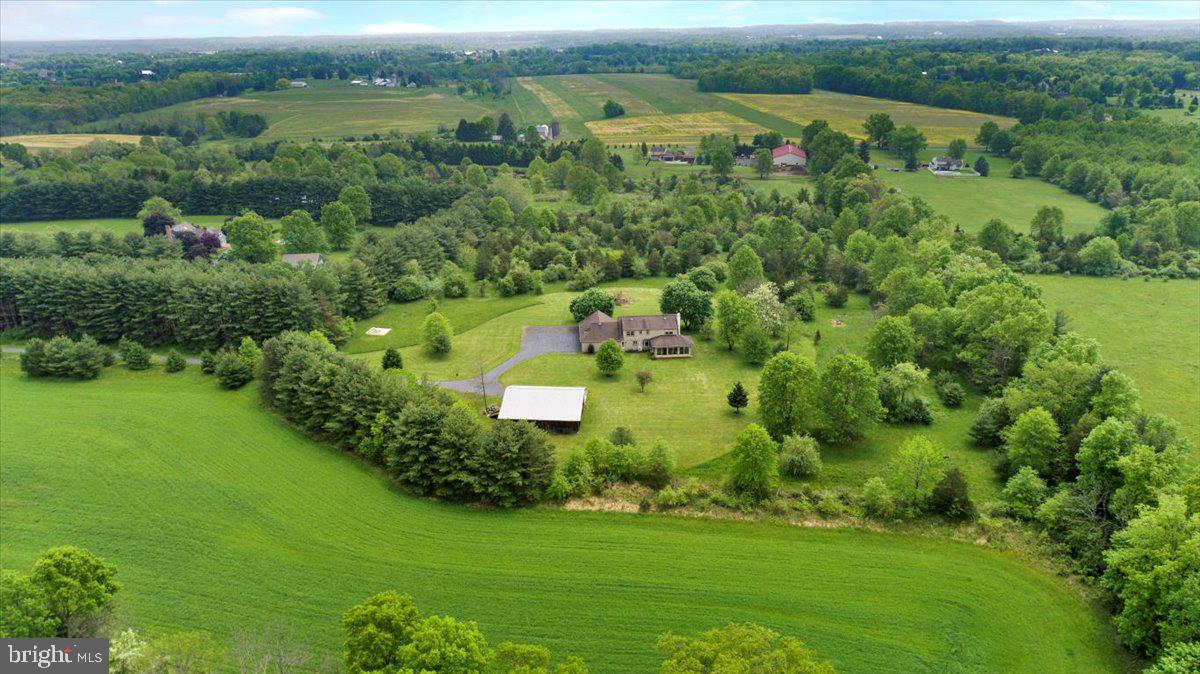 1064 Slotter Road Perkasie, PA 18944 - Photo 3 of 51
