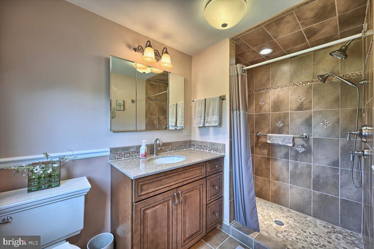 1064 Slotter Road Perkasie, PA 18944 - Photo 34 of 51