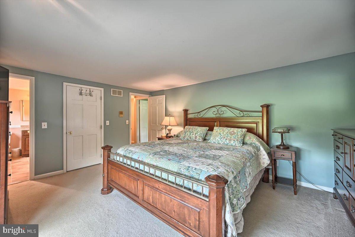 1064 Slotter Road Perkasie, PA 18944 - Photo 36 of 51