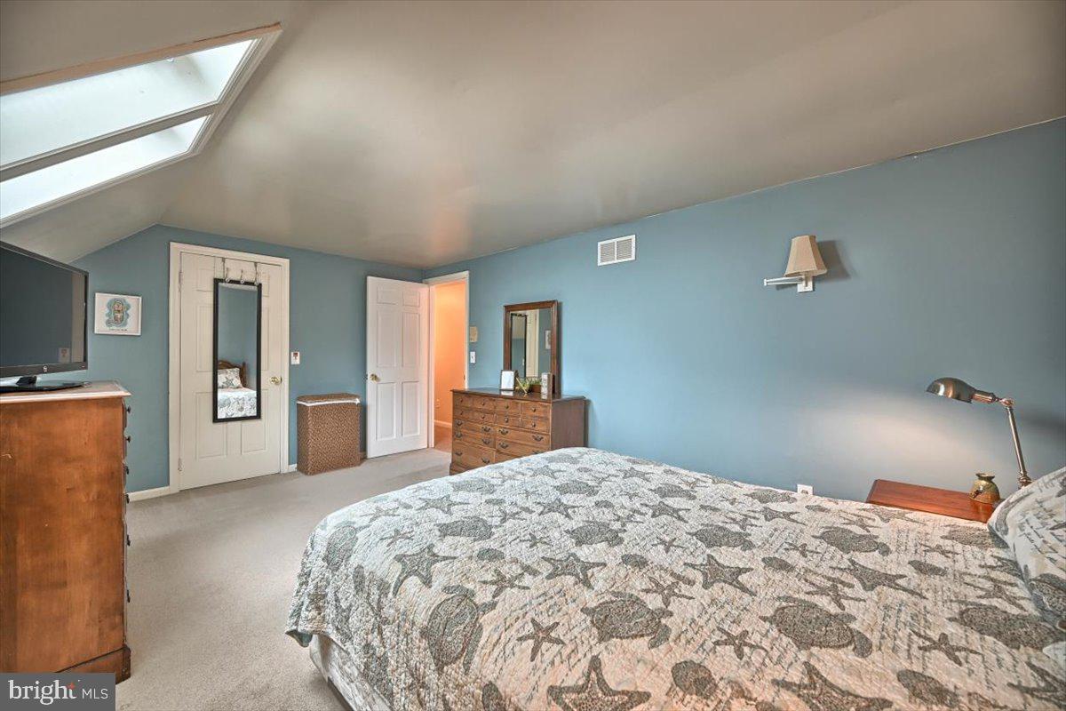 1064 Slotter Road Perkasie, PA 18944 - Photo 37 of 51