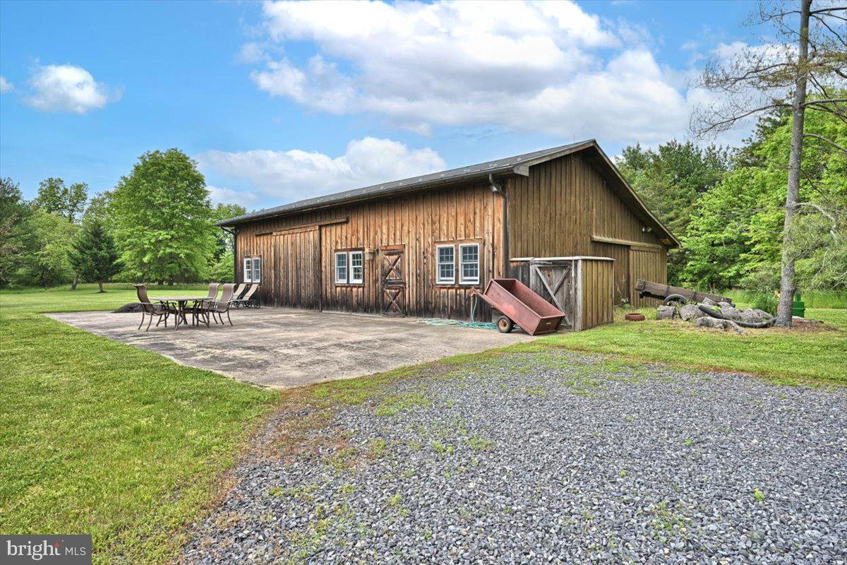 1064 Slotter Road Perkasie, PA 18944 - Photo 46 of 51