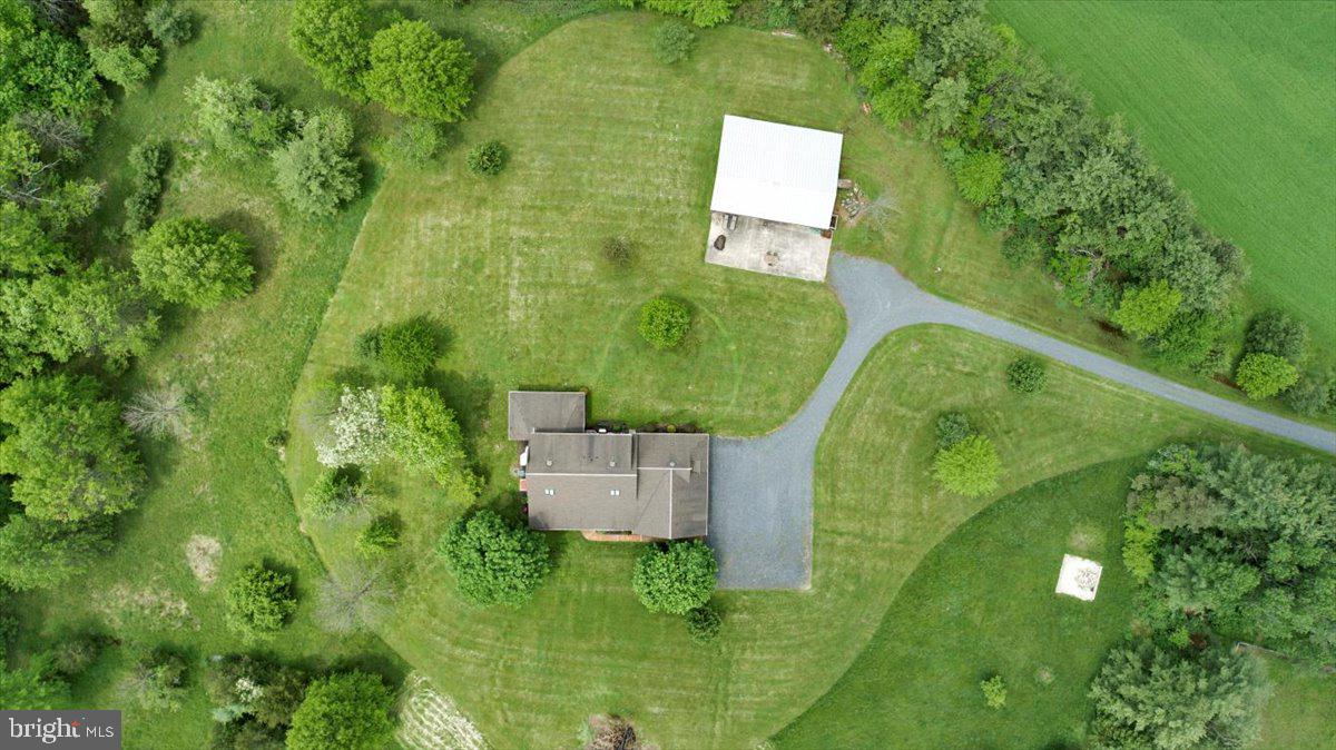 1064 Slotter Road Perkasie, PA 18944 - Photo 5 of 51