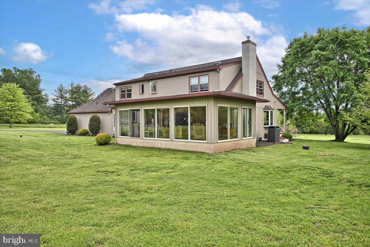 1064 Slotter Road Perkasie, PA 18944 - Photo 9 of 51