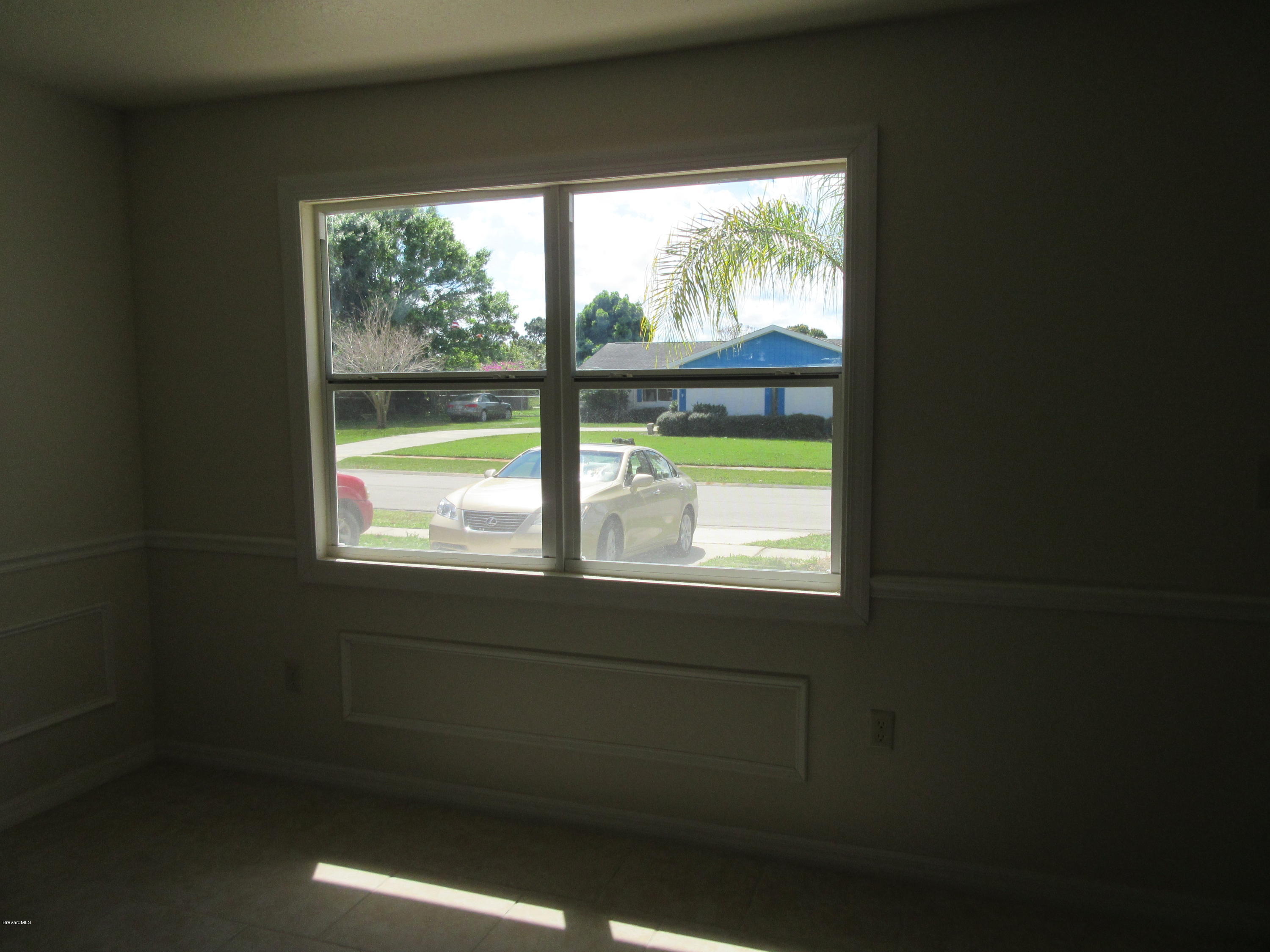 1260 Creel Road Northeast Palm Bay, FL 32905 - Photo 4 of 30 Front Window