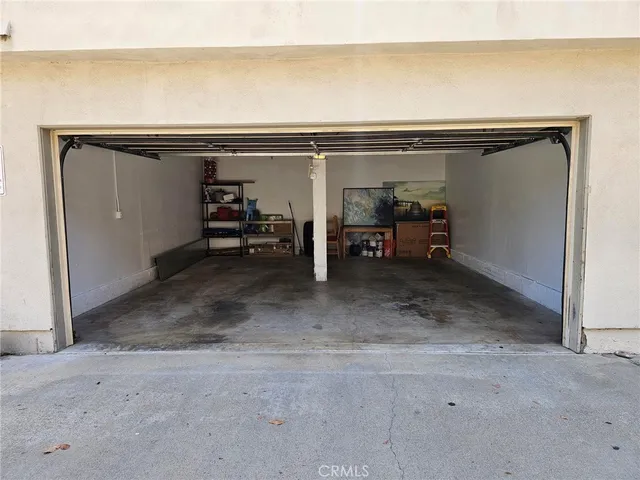 a view of a garage