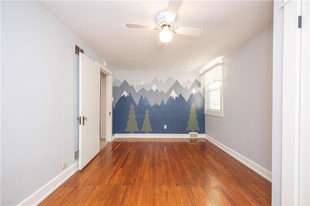22 Herbst Road Coraopolis, PA 15108 - Photo 25 of 40