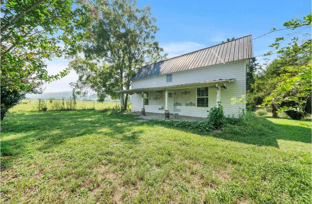 1048 Heady Road Sparta, TN 38583 - Photo 1 of 16 Gallery Image 1